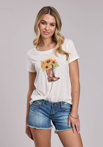 Roper Womens Sunflowers in Boots Cream Poly/Rayon S/S T-Shirt