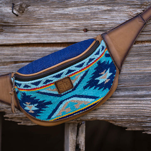 STS Ranchwear Unisex Mojave Sky Hildy Belt Blue/Brown Leather Sling Bag